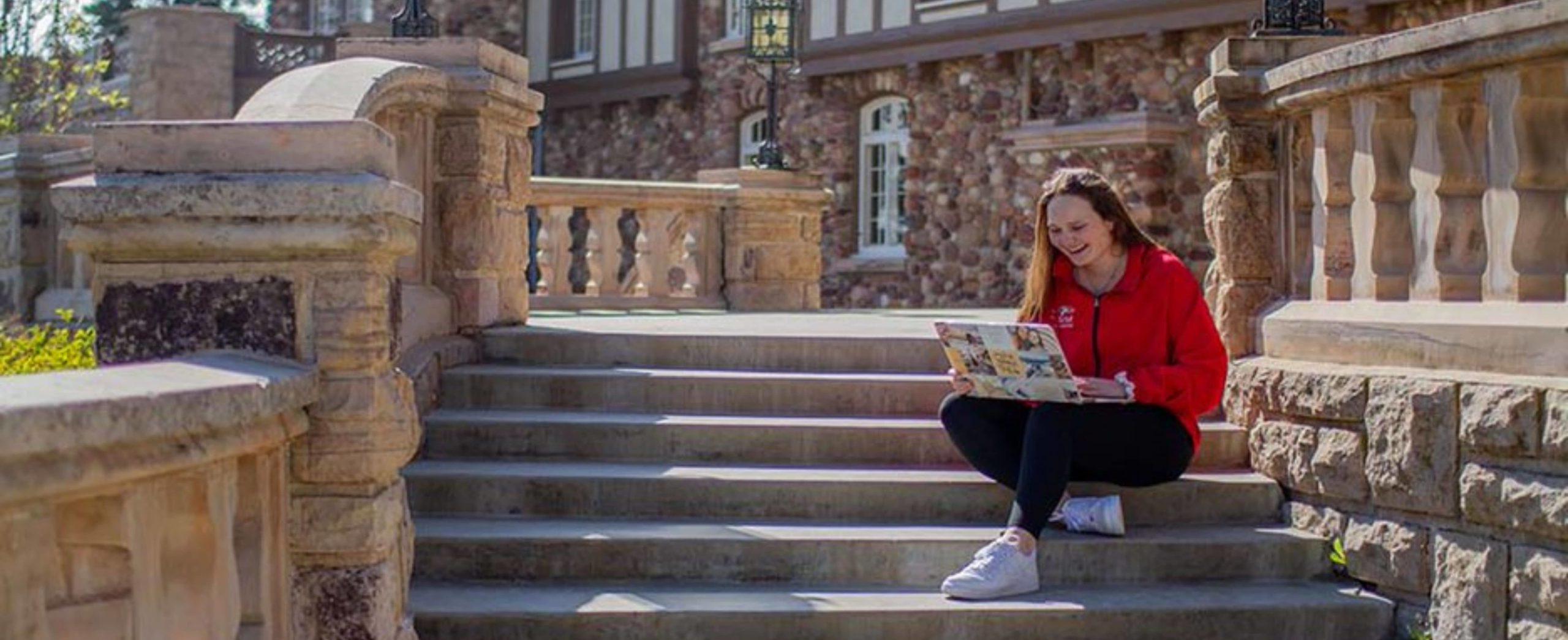 Online MSU Denver student learning outside the classroom